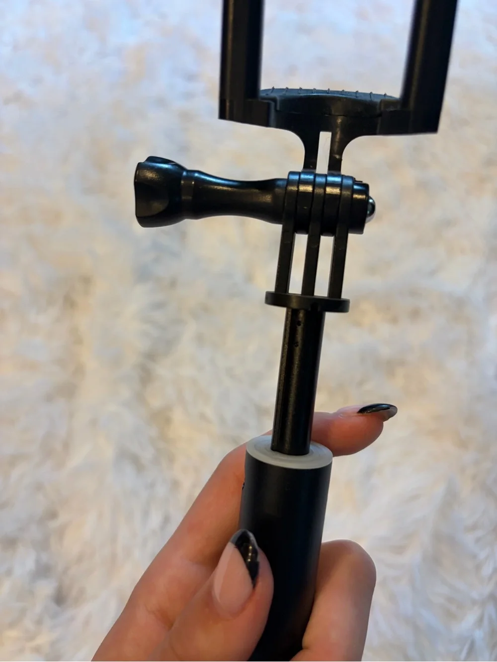 Amazon Black Selfie Stick Monopod with Phone Mount